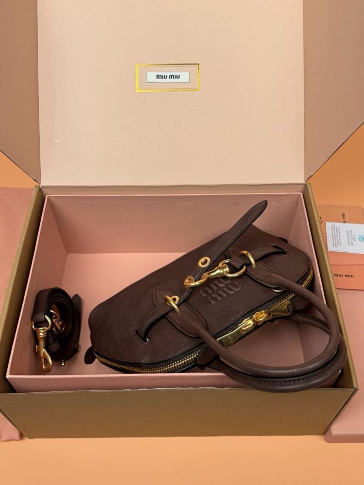Miu Miu Aventure Nappa size 28cm