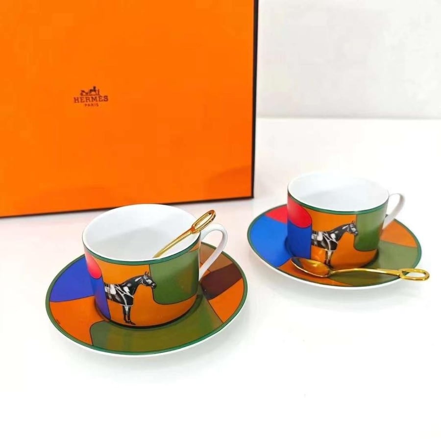 مجموعة 4 قطع Hermes