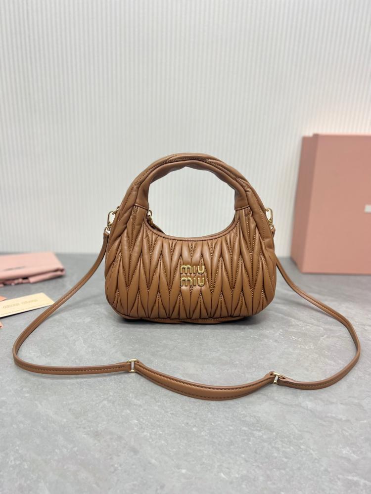 ميوميو مقاس 23 cm