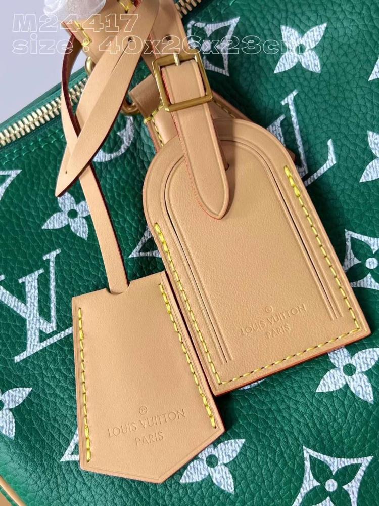 LV ماستر مقاس 40 سم