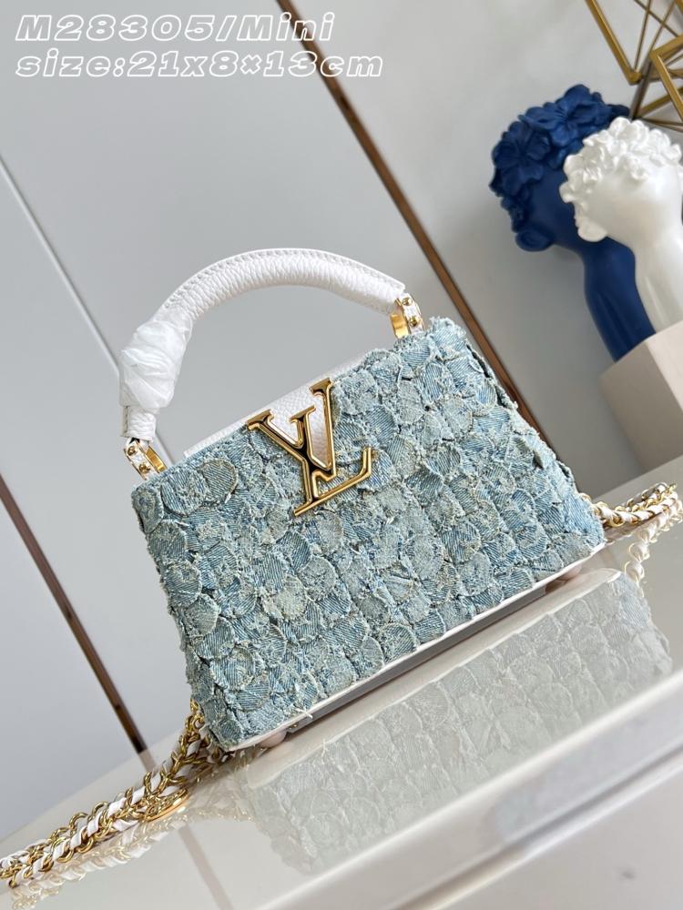 LV Capucines mini مقاس 21 سم