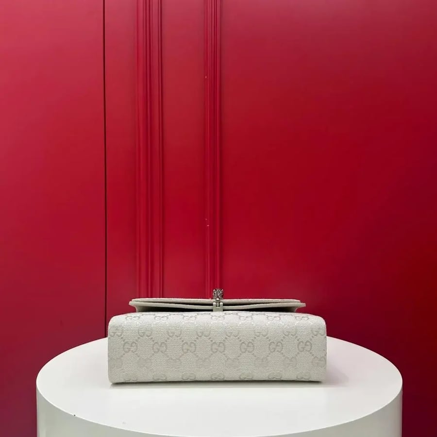 قوتشي Dionysus مقاس 21cm