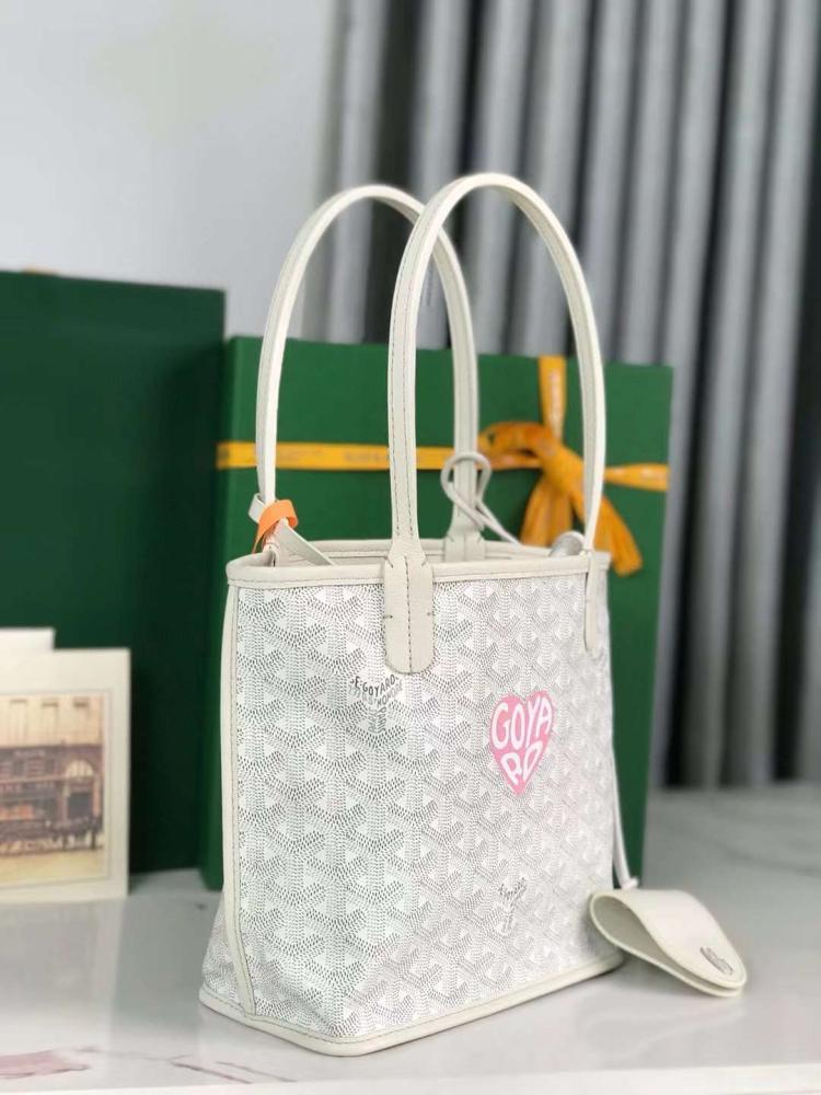 goyard mini مقاس 20 سم تنلبس على الجهتين