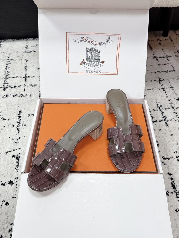 هيلز انيق من Hermes