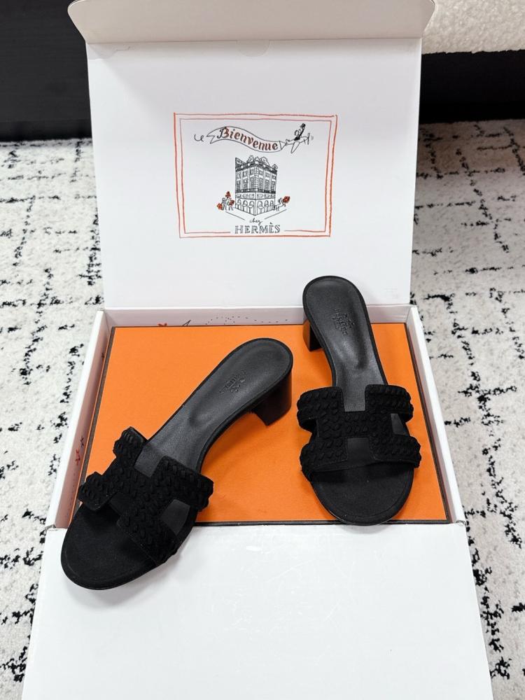 هيلز انيق من Hermes