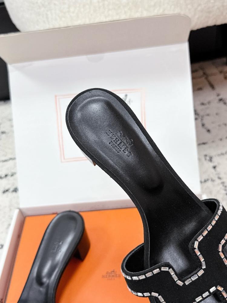 هيلز انيق من Hermes