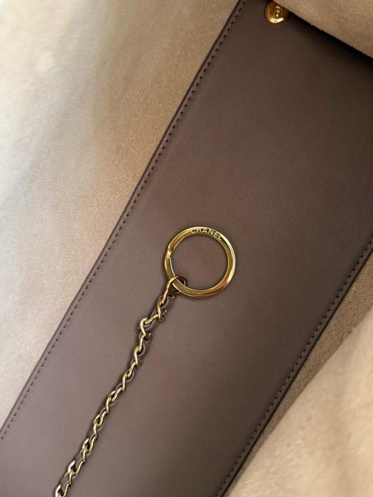 شانيل 26ss مقاس 39cm
