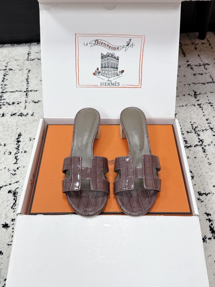 هيلز انيق من Hermes
