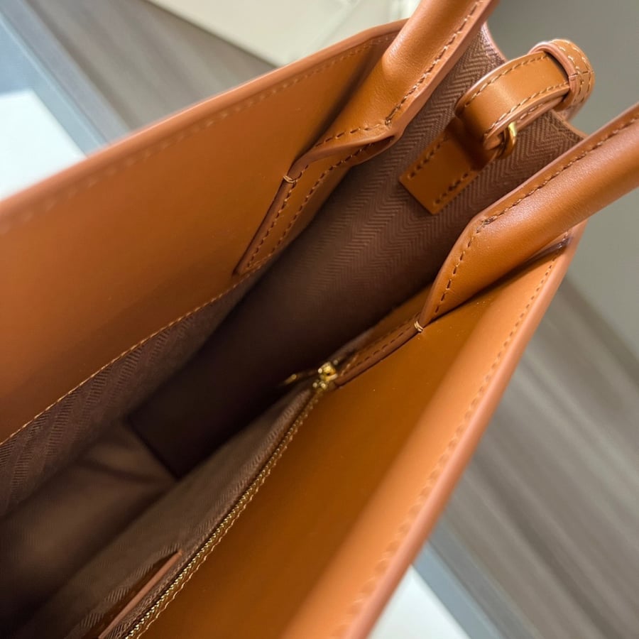 شنطة Loewe ماستر 36 cm