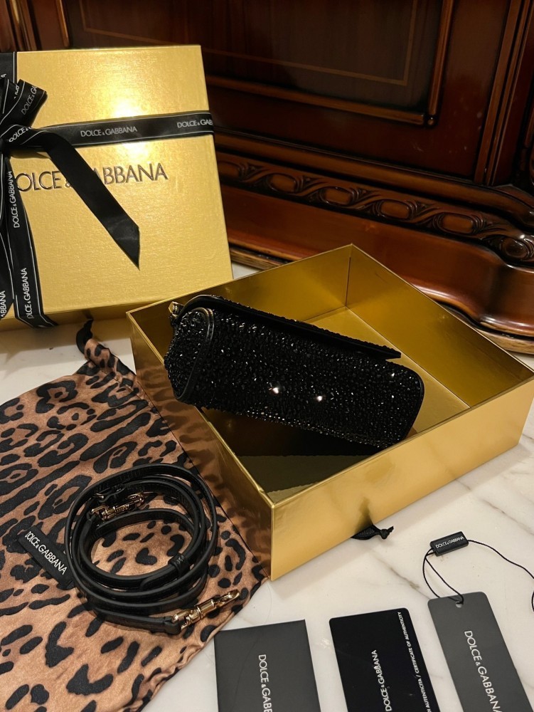 D&G مقاس 18 سم