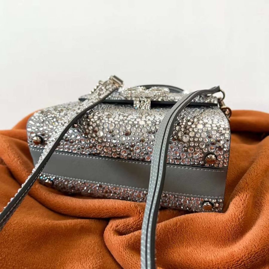 شنطة valentino ماستر 19 cm