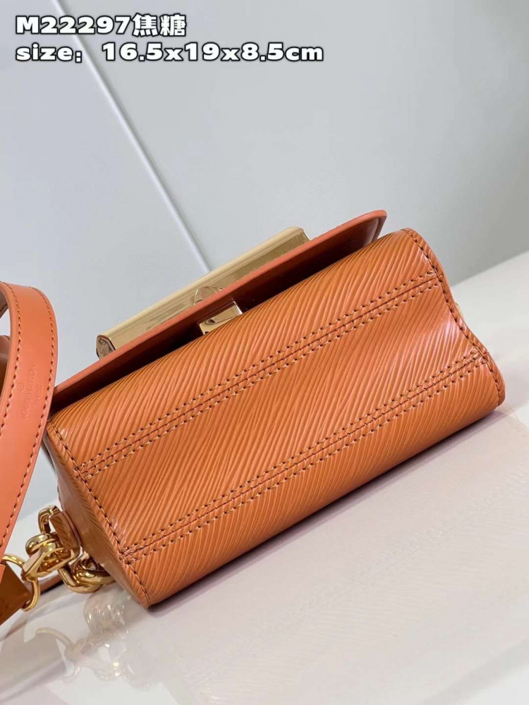 شنطه ماستر 19cm LV