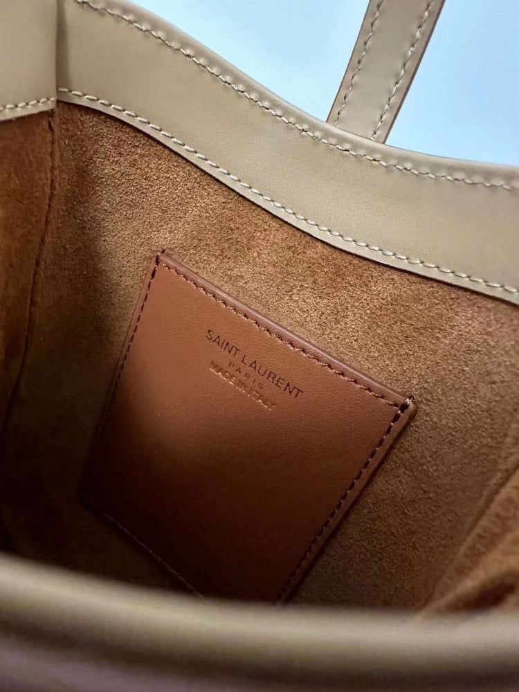 شنطة YSL ماسترلونين20 cm