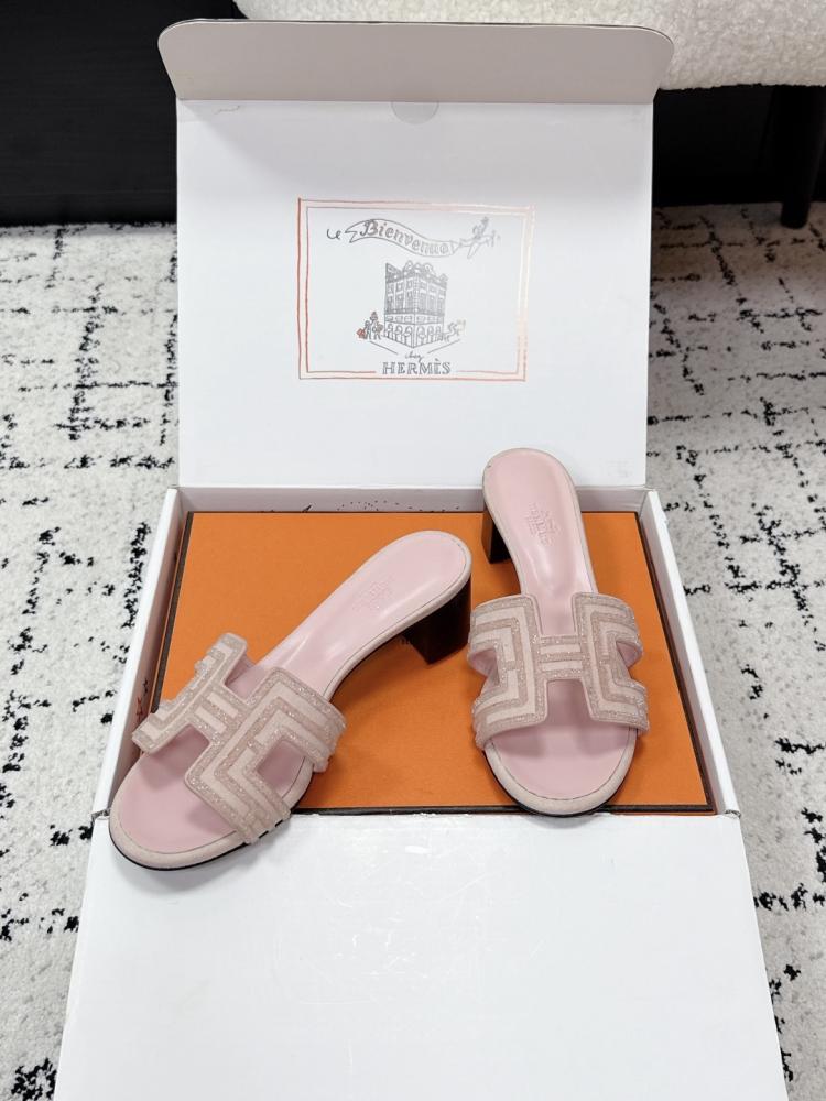 هيلز انيق من Hermes
