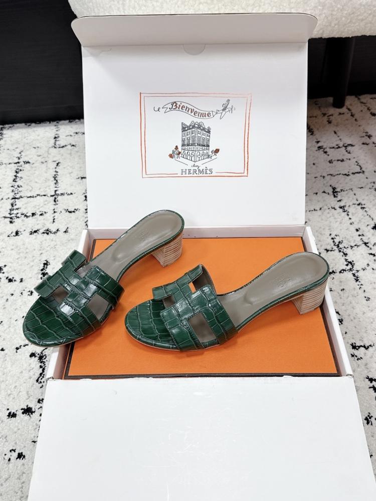 هيلز انيق من Hermes