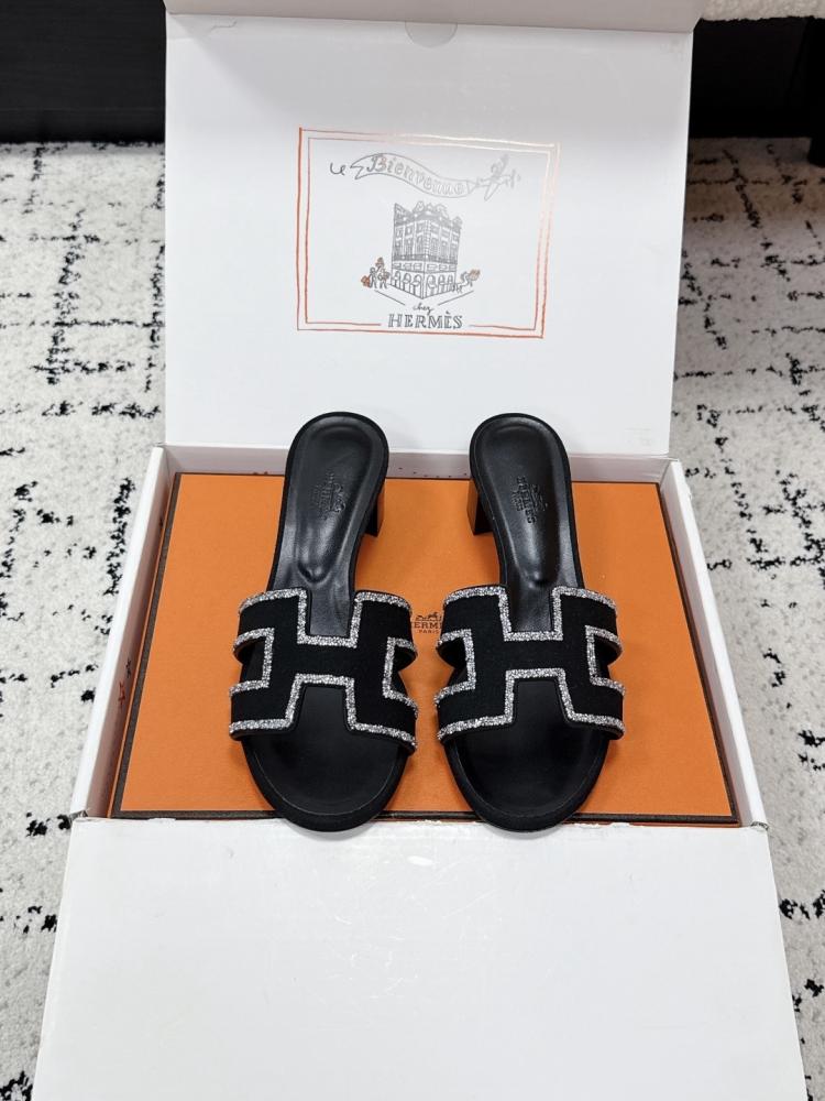 هيلز انيق من Hermes