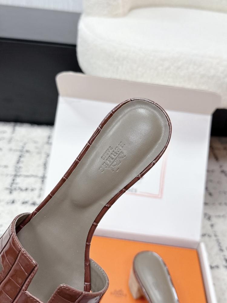 هيلز انيق من Hermes