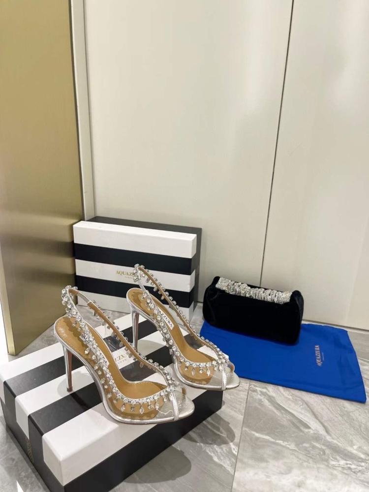 هيلز aquazzura انيق جداً