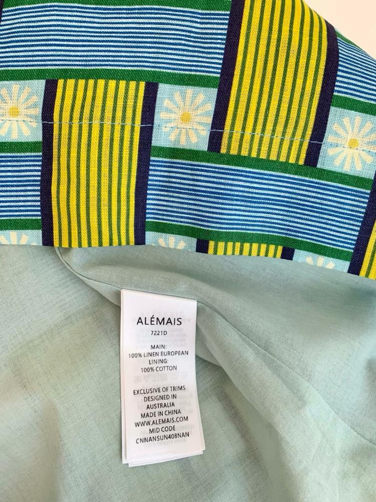 فستان نسائي من ALEMAIS
