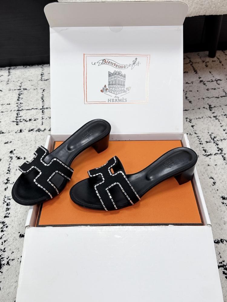 هيلز انيق من Hermes