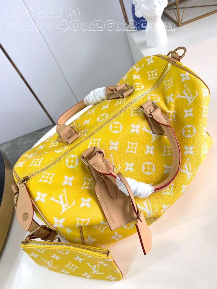LV ماستر مقاس 40 سم