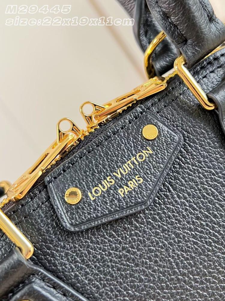 LV Alma BB مقاس 22 سم