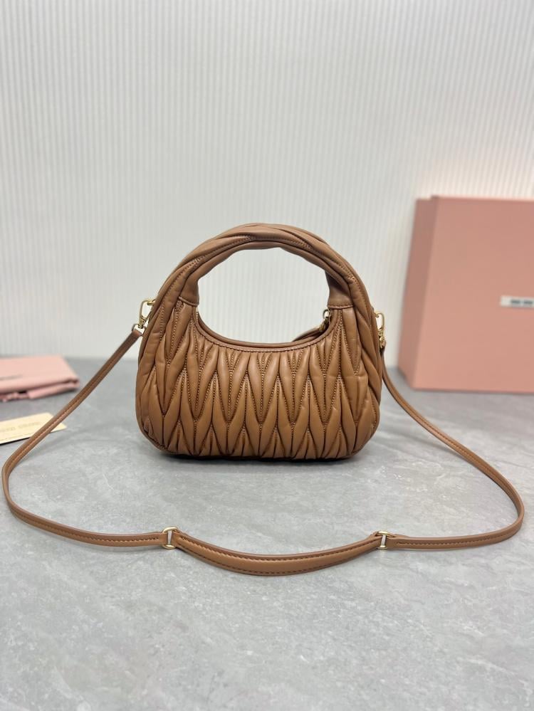 ميوميو مقاس 23 cm