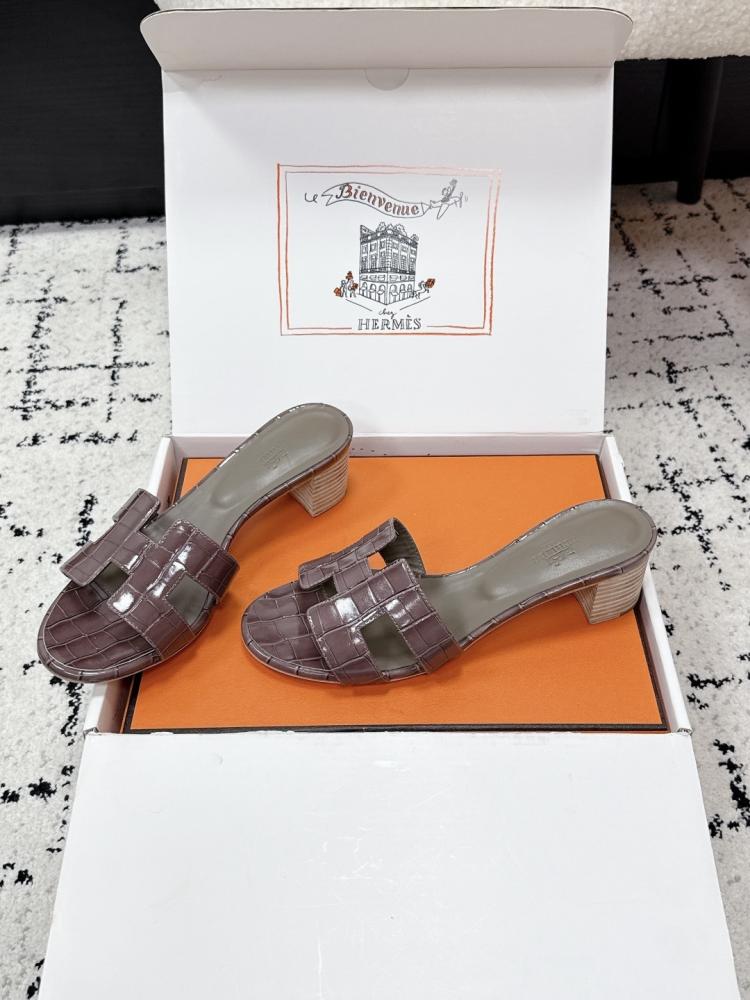 هيلز انيق من Hermes