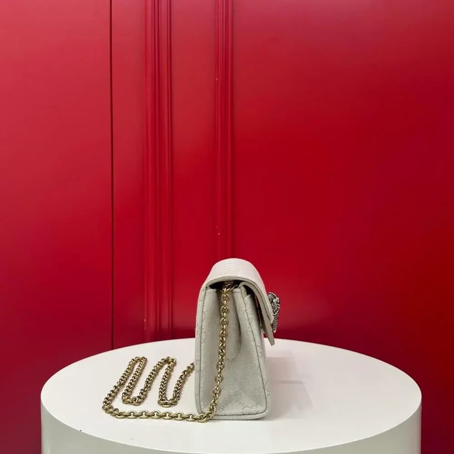قوتشي Dionysus مقاس 21cm