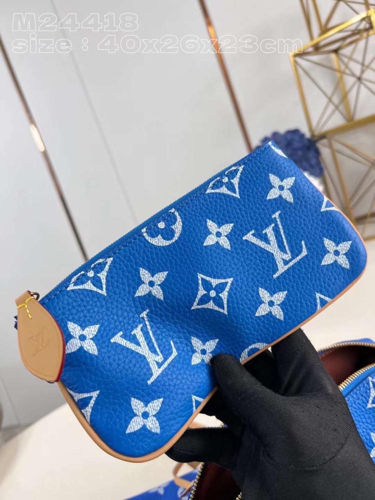 LV ماستر مقاس 40 سم