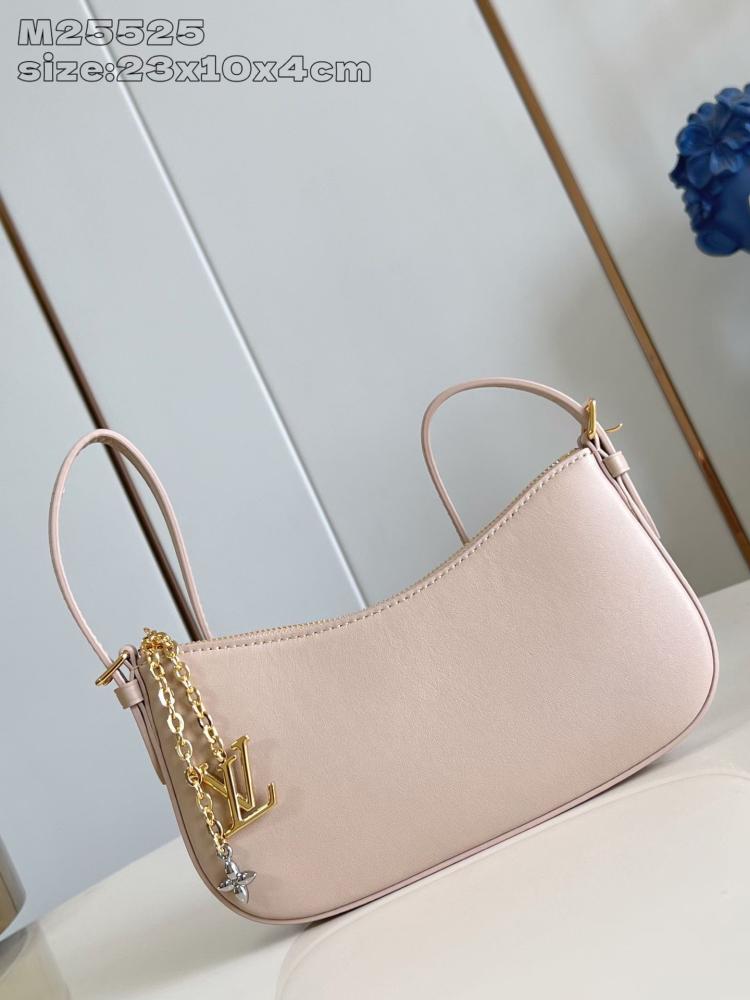 LV Pochette Bloom مقاس23 cm