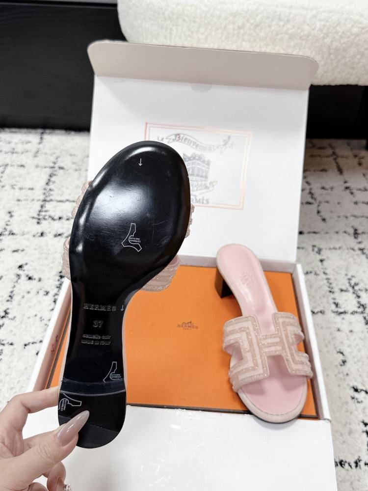 هيلز انيق من Hermes