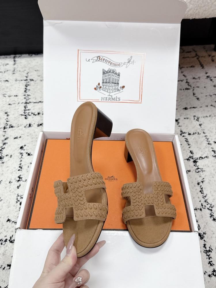 هيلز انيق من Hermes