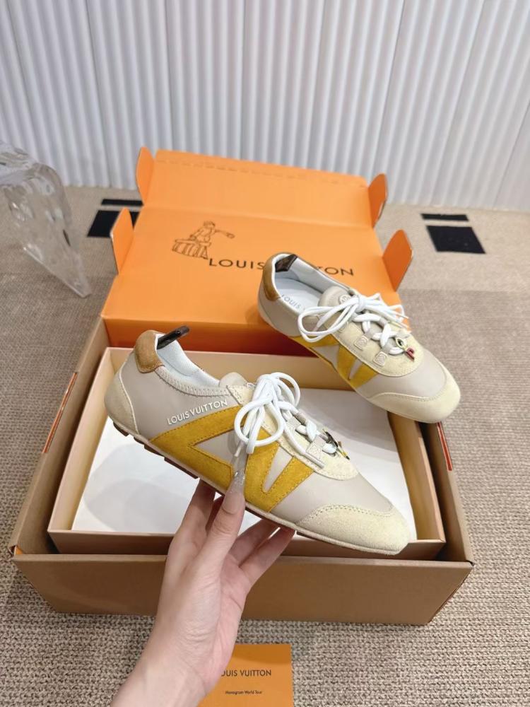 LV Sneakerina
