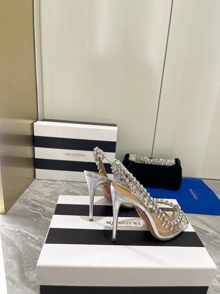 هيلز aquazzura انيق جداً