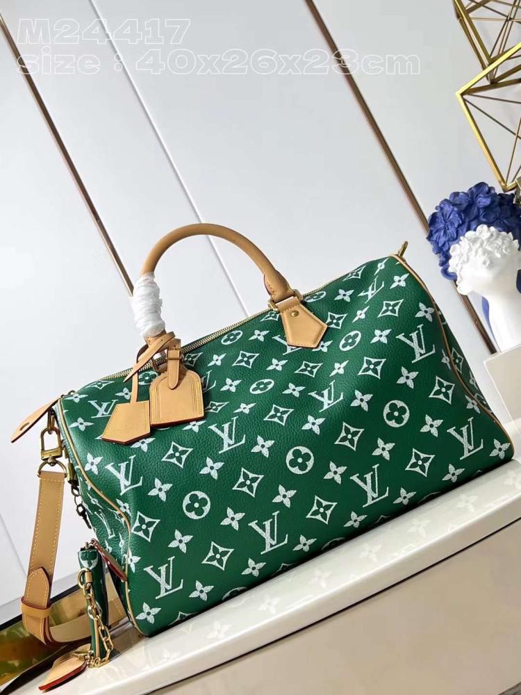 LV ماستر مقاس 40 سم