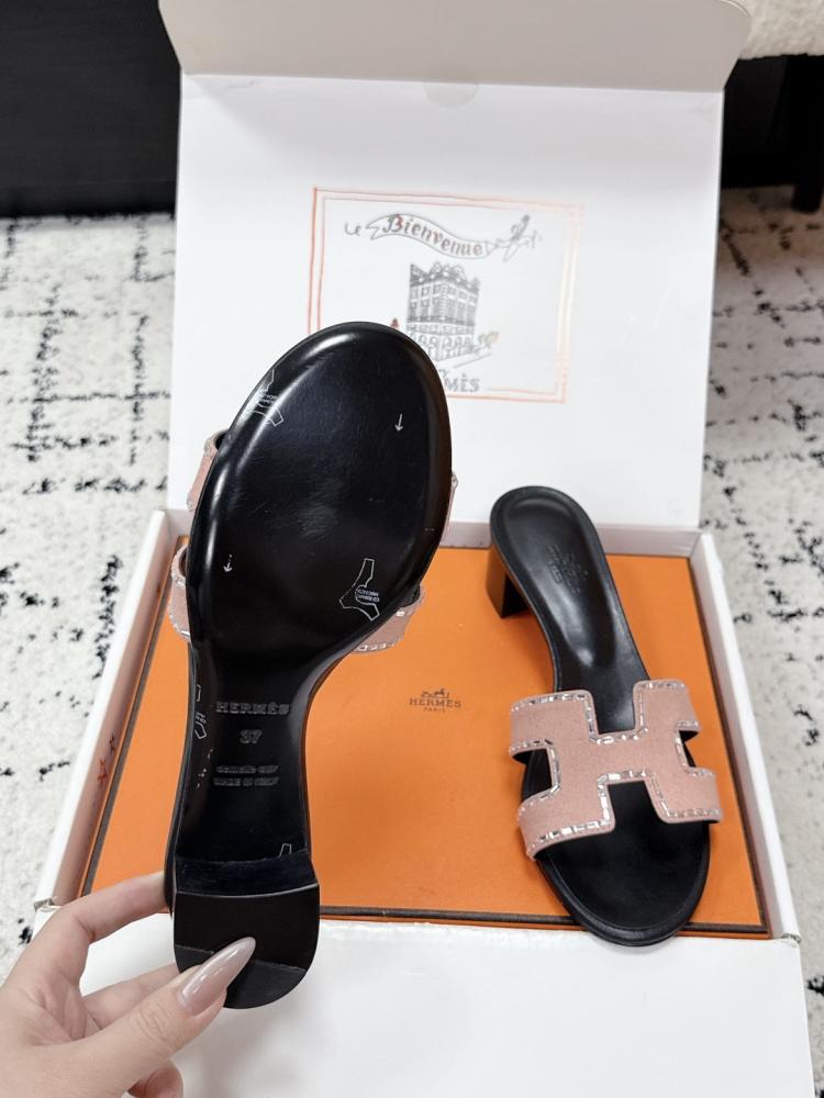 هيلز انيق من Hermes