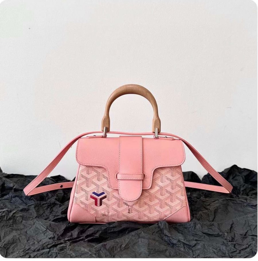 goyard saigon mini ماستر 20 سم