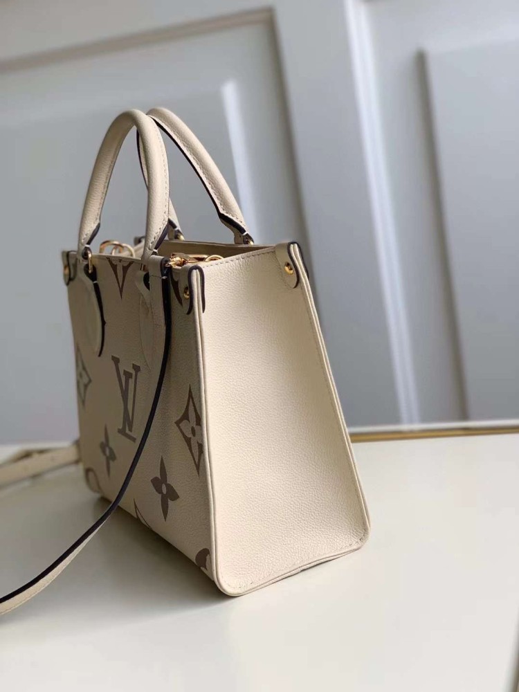 LV Tote ماستر 25 سم