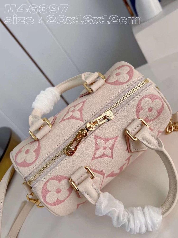 Lv ماستر مقاس 20 سم