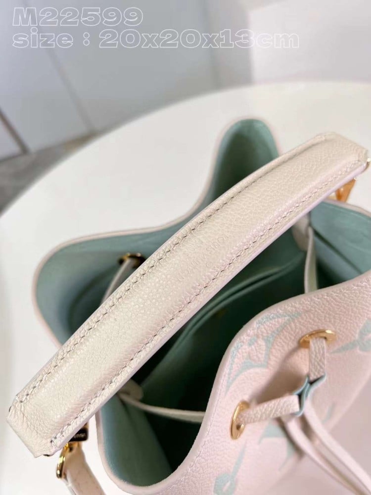 Lv ماستر مقاس 20.سم