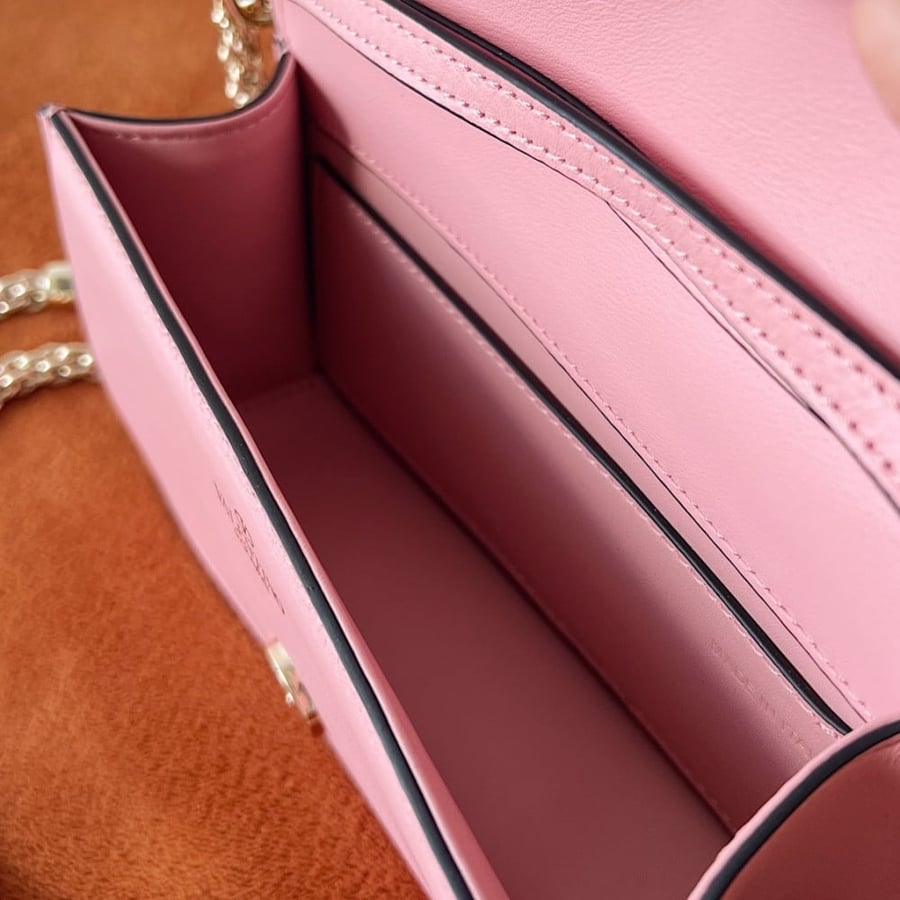 شنطة valentino ماستر 20 cm