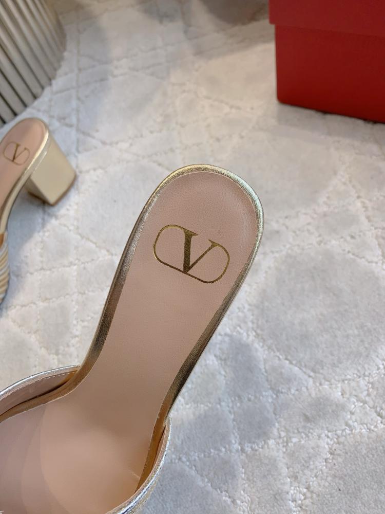 VALENTINO
