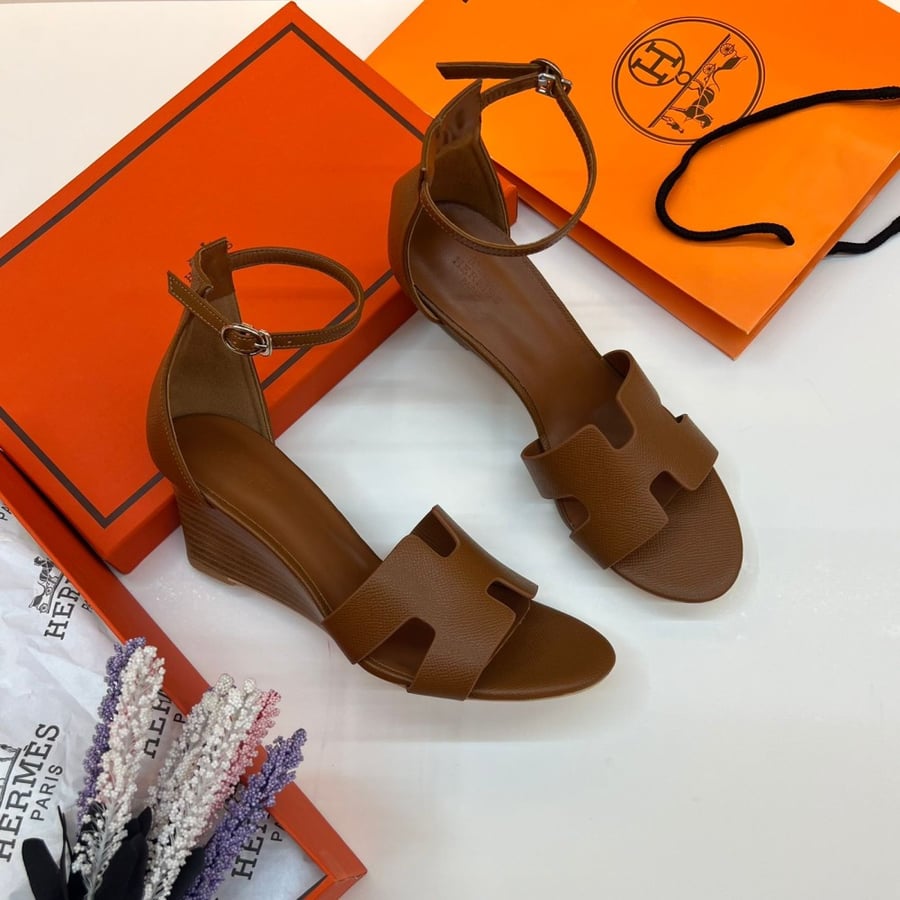- Hermés-