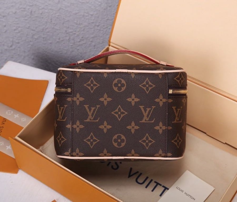 LV