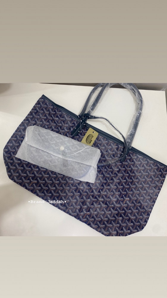 Goyard tote bag