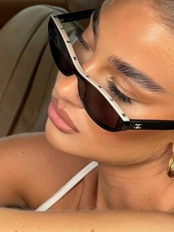 نظارة شانيل- عدة اللوان- Chanel Sunglasses