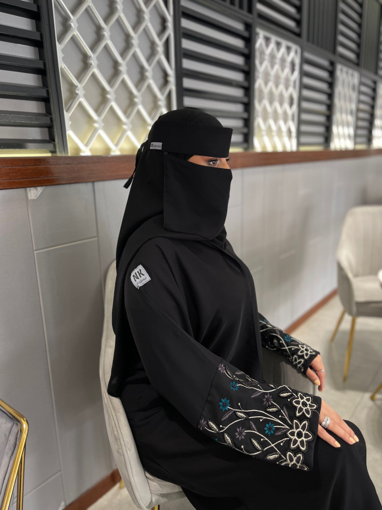 عباية الهنوف