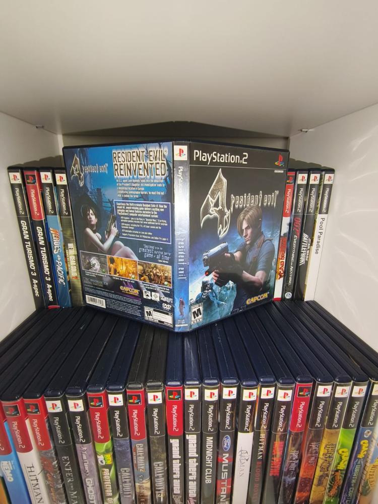 Ps2 - Resident evil 4 (امريكي-كامل)