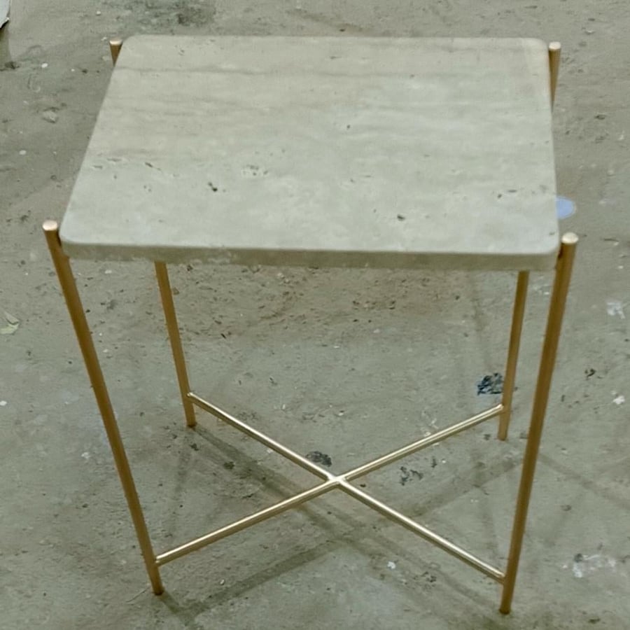 Service table